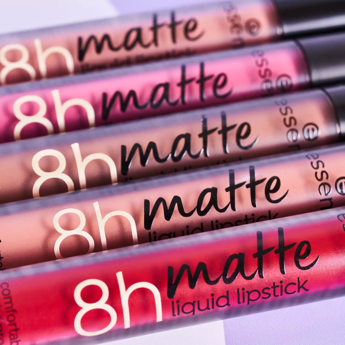 Essence 8h Matte rossetto liquido 01 Cinnamon Spice